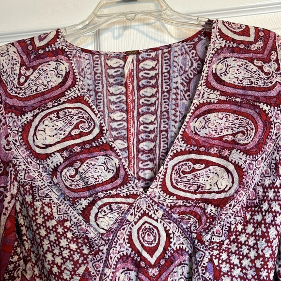 Free People Wild and Free women’s pink paisley cropped blouse size medium - Picture 2 of 9